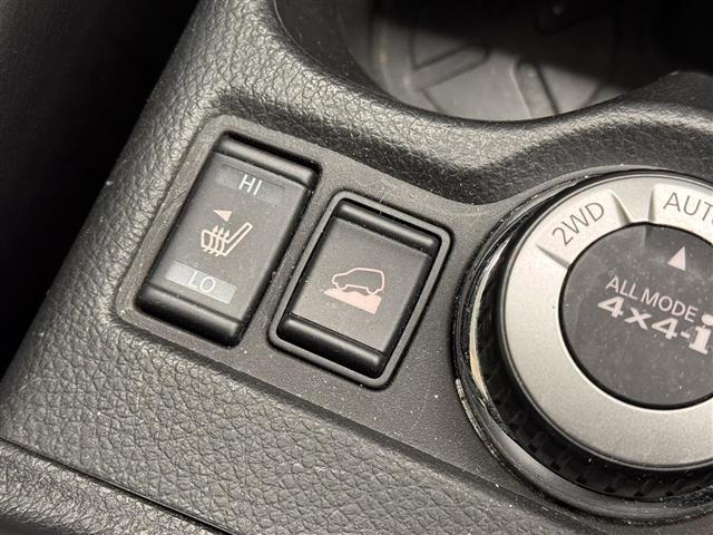 エクストレイル ２０Ｘ　ＨＶエクストリーマＸエマジェンシーブレーキＰ　８インチナビ／バックカメラ／ＥＴＣ／ハンズフリー機能付リモコンオートバックドア／撥水シート／エマージェンシーブレーキ／車線逸脱警報／進入禁止警報／フロント・リアソナー／シートヒーター／ＬＥＤライト（12枚目）