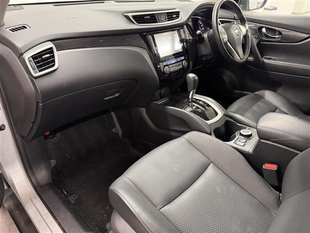 エクストレイル ２０Ｘ　ＨＶエクストリーマＸエマジェンシーブレーキＰ　８インチナビ／バックカメラ／ＥＴＣ／ハンズフリー機能付リモコンオートバックドア／撥水シート／エマージェンシーブレーキ／車線逸脱警報／進入禁止警報／フロント・リアソナー／シートヒーター／ＬＥＤライト（35枚目）