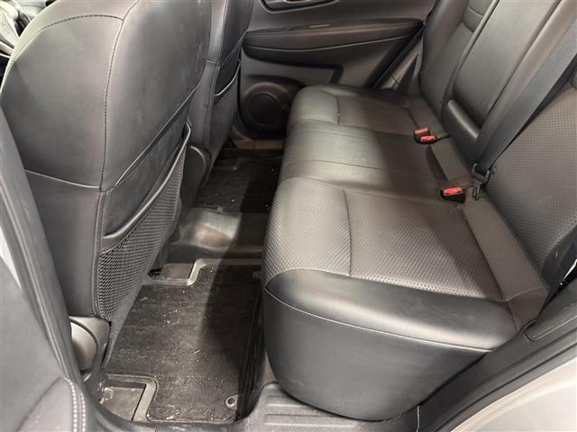 エクストレイル ２０Ｘ　ＨＶエクストリーマＸエマジェンシーブレーキＰ　８インチナビ／バックカメラ／ＥＴＣ／ハンズフリー機能付リモコンオートバックドア／撥水シート／エマージェンシーブレーキ／車線逸脱警報／進入禁止警報／フロント・リアソナー／シートヒーター／ＬＥＤライト（40枚目）