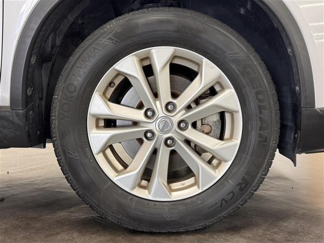 エクストレイル ２０Ｘ　ＨＶエクストリーマＸエマジェンシーブレーキＰ　８インチナビ／バックカメラ／ＥＴＣ／ハンズフリー機能付リモコンオートバックドア／撥水シート／エマージェンシーブレーキ／車線逸脱警報／進入禁止警報／フロント・リアソナー／シートヒーター／ＬＥＤライト（58枚目）