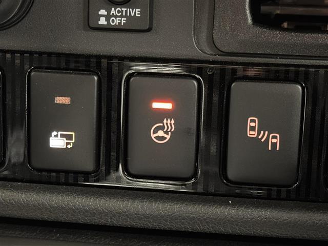 アウトランダーPHEV Gプレミアムパッケージ 本革シート/7インチナビ/マルチアラウンドモニター/ドラレコ/ETC2.0/急速充電機能/ブラインドスポットモニター/衝突被害軽減/レーダークルコン/パワーバックドア/前席シートヒーター/ルーフレール(26枚目)