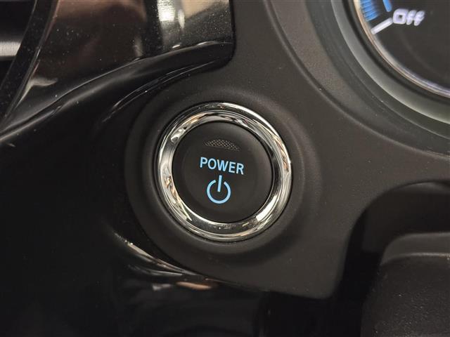 アウトランダーPHEV Gプレミアムパッケージ 本革シート/7インチナビ/マルチアラウンドモニター/ドラレコ/ETC2.0/急速充電機能/ブラインドスポットモニター/衝突被害軽減/レーダークルコン/パワーバックドア/前席シートヒーター/ルーフレール(29枚目)