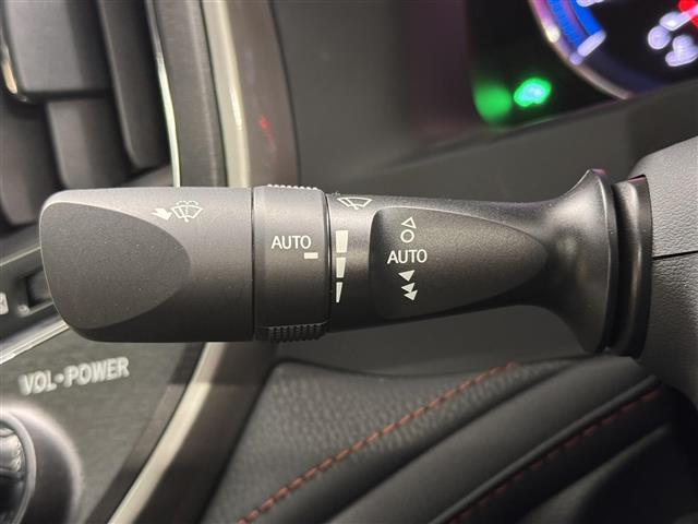 クラウンハイブリッド アスリートG アドバンストパッケージ/ムーンルーフ/8インチナビ/バックカメラ/ドライブレコーダー/ETC/黒本革シート/プリクラッシュセーフティ/レーダークルコン/インテリジェントクリアランスソナー/冷暖シート(18枚目)