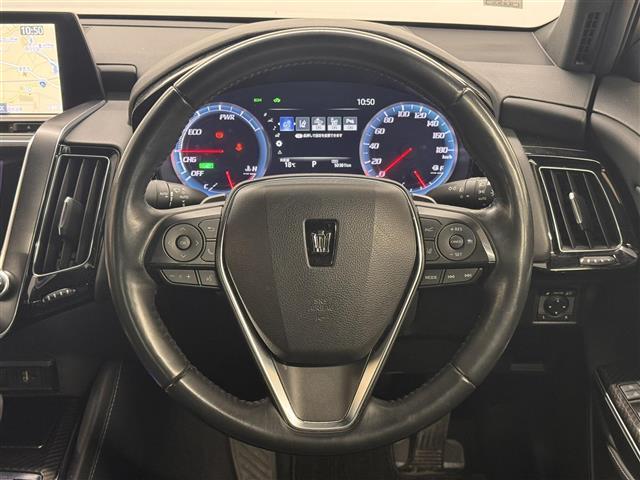 クラウンハイブリッド ＲＳアドバンス　ＯＰ１６スピーカー／８型ナビ／パノラミックビュー／ドラレコ／ＥＴＣ２．０／本革／ブラインドスポットモニター／プリクラッシュセーフティ／パーキングサポートブレーキ／パワーシート／冷暖シート／カラーＨＵＤ（17枚目）