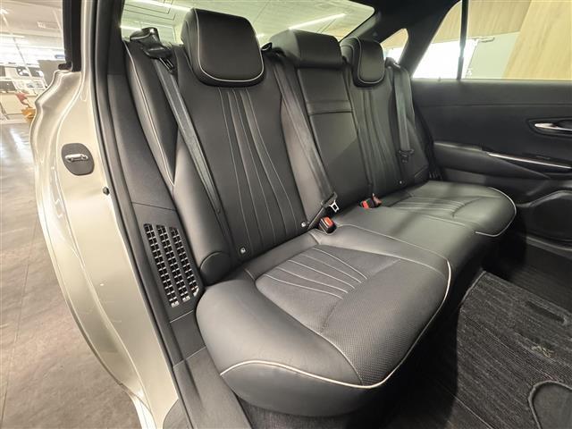 クラウンハイブリッド ＲＳアドバンス　ＯＰ１６スピーカー／８型ナビ／パノラミックビュー／ドラレコ／ＥＴＣ２．０／本革／ブラインドスポットモニター／プリクラッシュセーフティ／パーキングサポートブレーキ／パワーシート／冷暖シート／カラーＨＵＤ（39枚目）