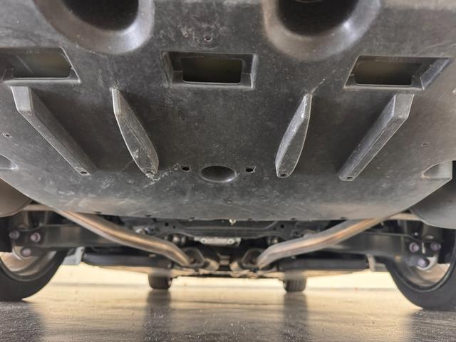 クラウンハイブリッド ＲＳアドバンス　ＯＰ１６スピーカー／８型ナビ／パノラミックビュー／ドラレコ／ＥＴＣ２．０／本革／ブラインドスポットモニター／プリクラッシュセーフティ／パーキングサポートブレーキ／パワーシート／冷暖シート／カラーＨＵＤ（61枚目）