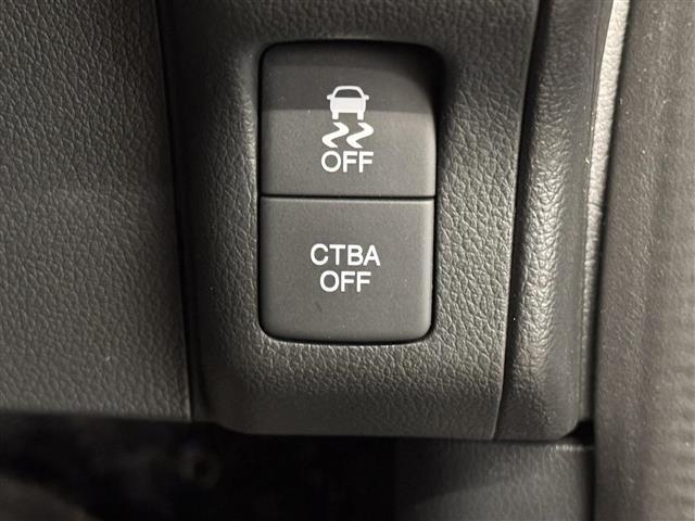 N-BOXカスタム G・ターボLパッケージ 両側パワースライドドア/7インチナビ/地デジTV/バックカメラ/ドライブレコーダー/ETC/ハーフレザー/CTBA:シティブレーキアクティブシステム/オートライト/キセノンヘッドライト/Pスタート(20枚目)