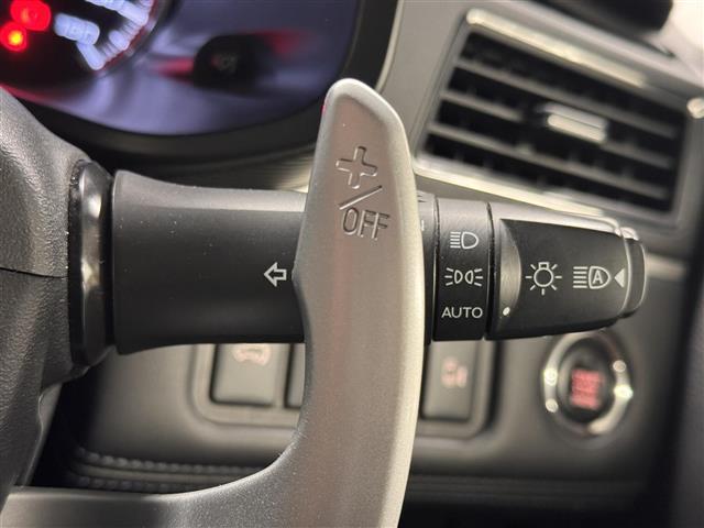 デリカD:5 P アルパイン後席モニター&11インチナビ/マルチアラウンドモニター/両側オートスライドドア/後側方車両検知警報/衝突被害軽減ブレーキ/パワーバックドア/パワーシート/シートヒーター/ステアリングヒーター(17枚目)