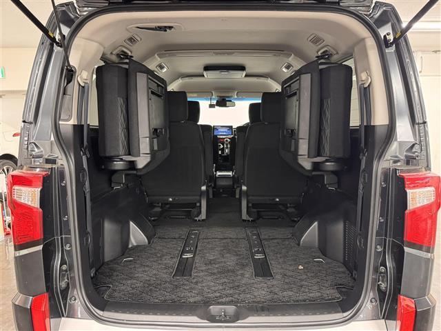 デリカD:5 P アルパイン後席モニター&11インチナビ/マルチアラウンドモニター/両側オートスライドドア/後側方車両検知警報/衝突被害軽減ブレーキ/パワーバックドア/パワーシート/シートヒーター/ステアリングヒーター(33枚目)