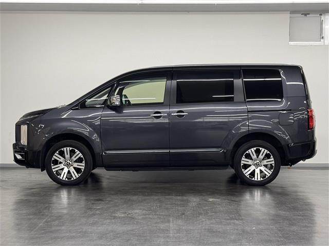 デリカD:5 P アルパイン後席モニター&11インチナビ/マルチアラウンドモニター/両側オートスライドドア/後側方車両検知警報/衝突被害軽減ブレーキ/パワーバックドア/パワーシート/シートヒーター/ステアリングヒーター(36枚目)