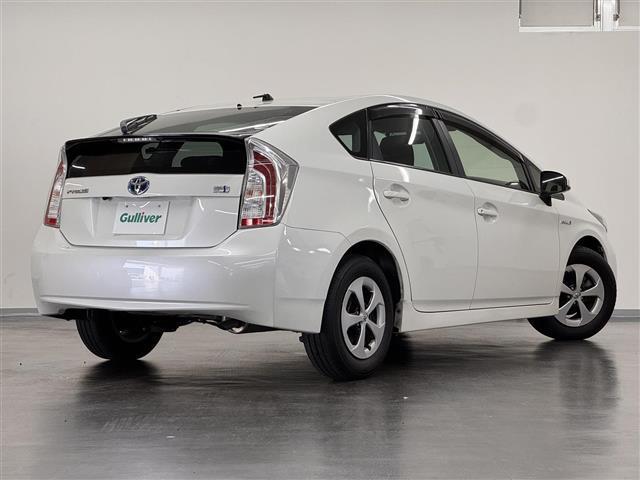 プリウス S 7インチナビ/バックカメラ/フルセグTV/ドライブレコーダー/ビルトインETC/オートライト/HIDヘッドライト/車両接近通報装置/ステアリングスイッチ/オートエアコン/プッシュスタート/スマートキー(52枚目)