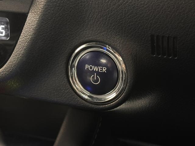 ＲＸ ＲＸ４５０ｈ　Ｆスポーツ　マークレビンソン／ＴＲＤエアロ／１２．３インチナビ／パノラミックビュー／ＥＴＣ２．０／ブラインドスポットモニター／黒革シート／衝突被害軽減／パワーバックドア／カラーＨＵＤ／パワーシート／冷暖シート（25枚目）