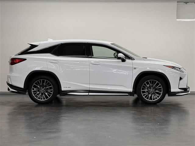 ＲＸ ＲＸ４５０ｈ　Ｆスポーツ　マークレビンソン／ＴＲＤエアロ／１２．３インチナビ／パノラミックビュー／ＥＴＣ２．０／ブラインドスポットモニター／黒革シート／衝突被害軽減／パワーバックドア／カラーＨＵＤ／パワーシート／冷暖シート（62枚目）