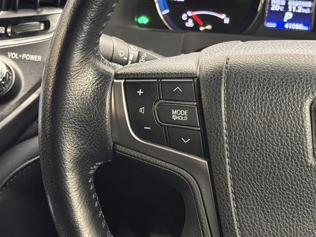 クラウンハイブリッド アスリートＳ　寒冷地仕様／８インチナビ／バックカメラ／ドライブレコーダー／ＥＴＣ／クルーズコントロール／パワーシート／シートヒーター／ステアリングヒーター／オートライト／ＨＩＤヘッドライト／社外１９ＡＷ／Ｐスタート（21枚目）