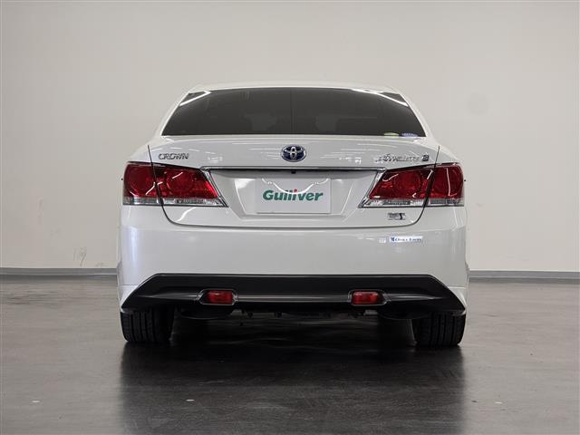 クラウンハイブリッド アスリートＳ　寒冷地仕様／８インチナビ／バックカメラ／ドライブレコーダー／ＥＴＣ／クルーズコントロール／パワーシート／シートヒーター／ステアリングヒーター／オートライト／ＨＩＤヘッドライト／社外１９ＡＷ／Ｐスタート（53枚目）