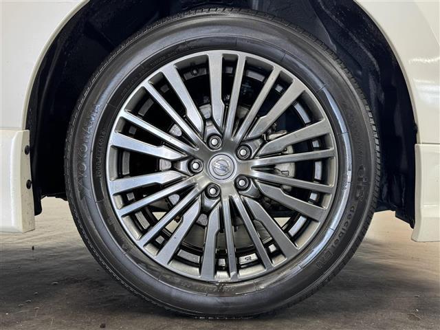 エルグランド 250ハイウェイスターS アーバンクロム 後席モニター/純正8インチナビ/アラウンドビューモニター/ドライブレコーダー/ETC/クルーズコントロール/ハーフレザー/オットマンシート/AC100V/両側オートスライドドア/AFS付LEDライト(66枚目)