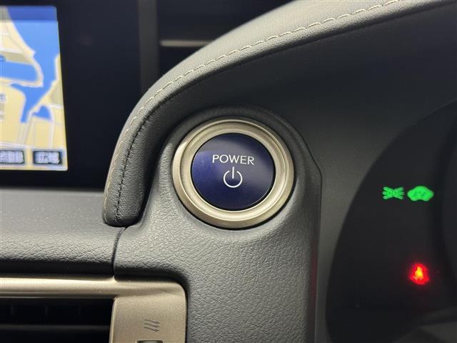 IS IS300h Fスポーツ 7インチナビ/バックカメラ/ドライブレコーダー/ETC/ハーフレザーシート/クリアランスソナー/クルーズコントロール/デュアルオートエアコン/オートライト/オートワイパー/LEDヘッドライト/18AW(8枚目)