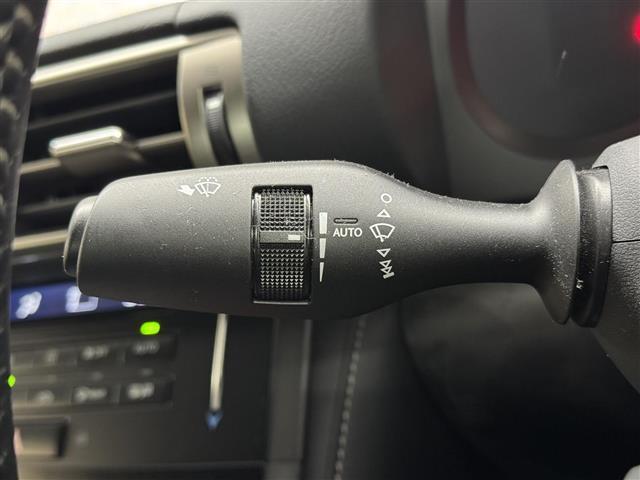 IS IS300h Fスポーツ 7インチナビ/バックカメラ/ドライブレコーダー/ETC/ハーフレザーシート/クリアランスソナー/クルーズコントロール/デュアルオートエアコン/オートライト/オートワイパー/LEDヘッドライト/18AW(23枚目)