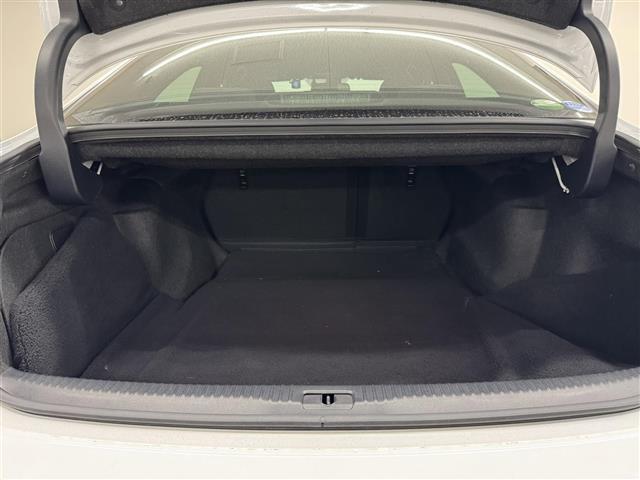 IS IS300h Fスポーツ 7インチナビ/バックカメラ/ドライブレコーダー/ETC/ハーフレザーシート/クリアランスソナー/クルーズコントロール/デュアルオートエアコン/オートライト/オートワイパー/LEDヘッドライト/18AW(44枚目)