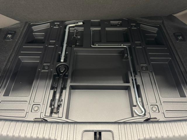 IS IS300h Fスポーツ 7インチナビ/バックカメラ/ドライブレコーダー/ETC/ハーフレザーシート/クリアランスソナー/クルーズコントロール/デュアルオートエアコン/オートライト/オートワイパー/LEDヘッドライト/18AW(46枚目)