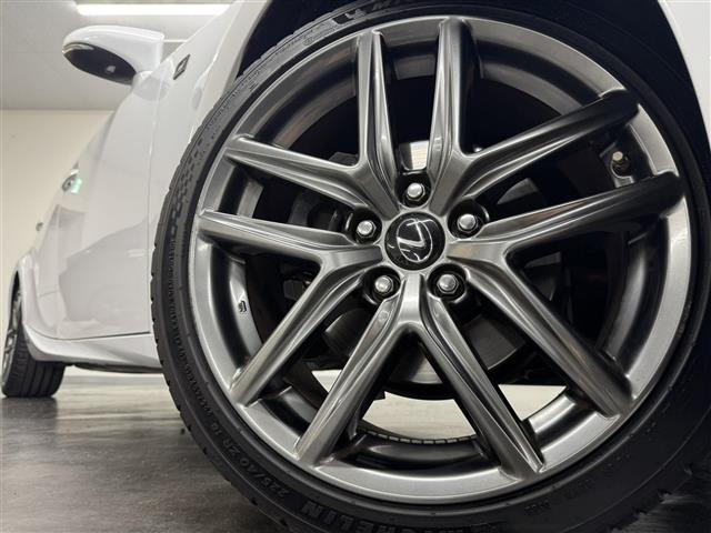 IS IS300h Fスポーツ 7インチナビ/バックカメラ/ドライブレコーダー/ETC/ハーフレザーシート/クリアランスソナー/クルーズコントロール/デュアルオートエアコン/オートライト/オートワイパー/LEDヘッドライト/18AW(57枚目)