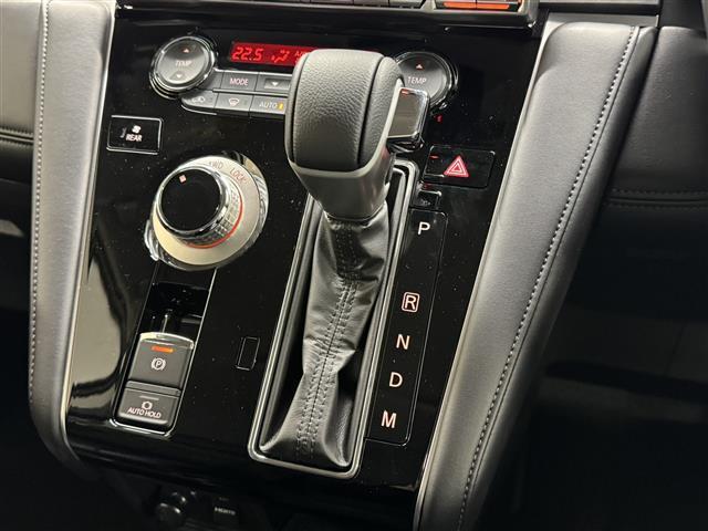 デリカD:5 ブラックエディション 登録済未使用車/アルパイン11インチナビ/マルチアラウンドモニター/両側オートスライドドア/本革シート/ブラインドスポットモニター/衝突被害軽減ブレーキ/パワーバックドア/パワーシート/シートヒーター(10枚目)