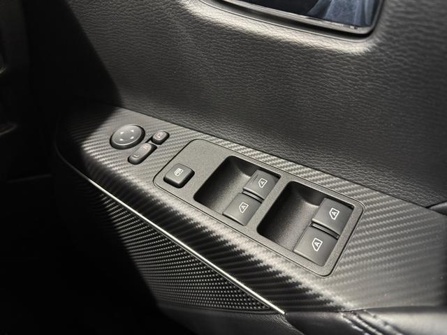 デリカD:5 ブラックエディション 登録済未使用車/アルパイン11インチナビ/マルチアラウンドモニター/両側オートスライドドア/本革シート/ブラインドスポットモニター/衝突被害軽減ブレーキ/パワーバックドア/パワーシート/シートヒーター(29枚目)