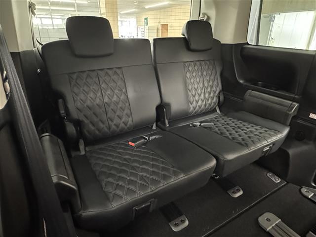 デリカD:5 ブラックエディション 登録済未使用車/アルパイン11インチナビ/マルチアラウンドモニター/両側オートスライドドア/本革シート/ブラインドスポットモニター/衝突被害軽減ブレーキ/パワーバックドア/パワーシート/シートヒーター(46枚目)