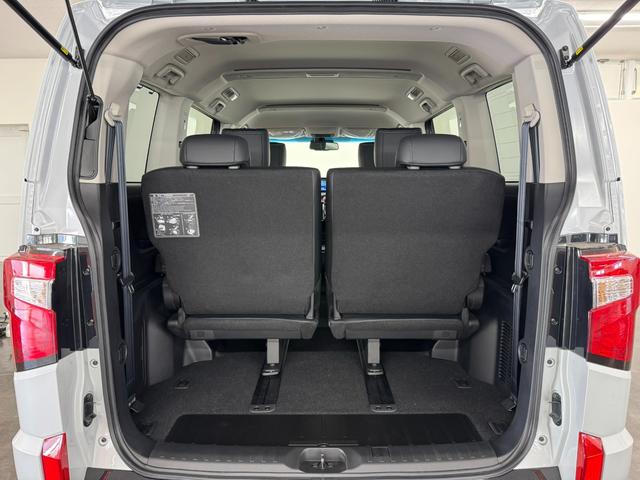 デリカD:5 ブラックエディション 登録済未使用車/アルパイン11インチナビ/マルチアラウンドモニター/両側オートスライドドア/本革シート/ブラインドスポットモニター/衝突被害軽減ブレーキ/パワーバックドア/パワーシート/シートヒーター(48枚目)