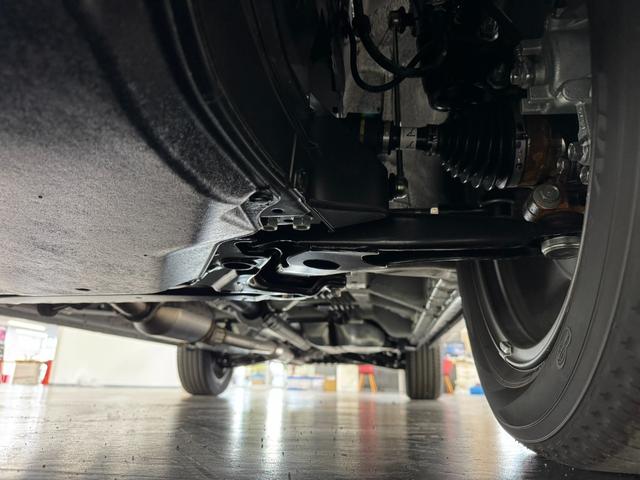 デリカD:5 ブラックエディション 登録済未使用車/アルパイン11インチナビ/マルチアラウンドモニター/両側オートスライドドア/本革シート/ブラインドスポットモニター/衝突被害軽減ブレーキ/パワーバックドア/パワーシート/シートヒーター(65枚目)