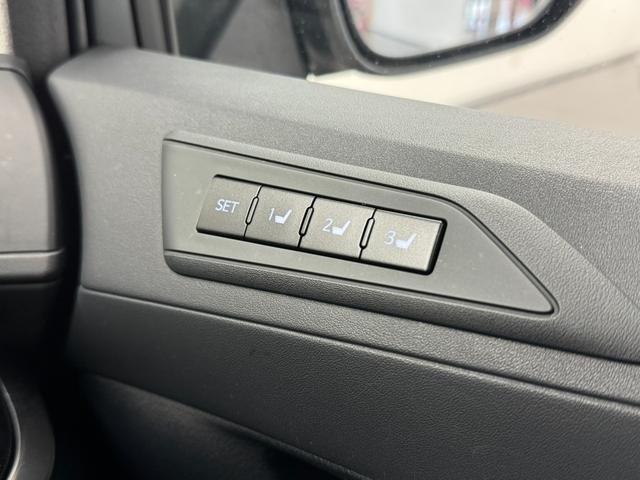 アルファードハイブリッド SR Cパッケージ JBLプレミアムサウンド/ツインムーンルーフ/リヤエンタメモニター/10インチナビ/パノラミックビューモニター/ETC2.0/デジタルインナーミラー/BSM/衝突被害軽減/パワーバックドア/冷暖シート(32枚目)