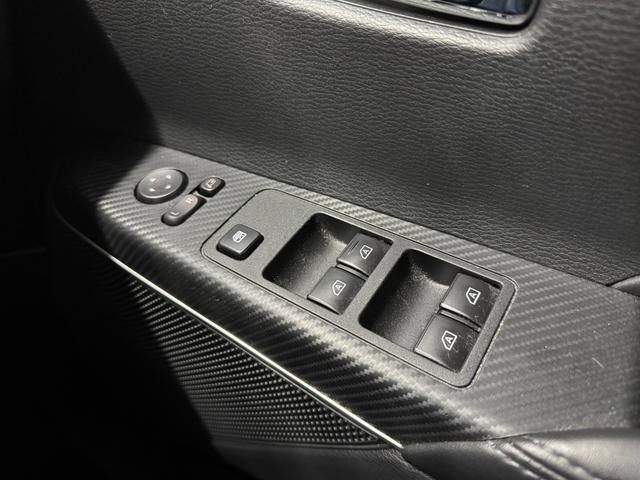 デリカD:5 P エクステリアパッケージ/10.1インチナビ/マルチアラウンドモニター/ETC/電動サイドステップ/ブラインドスポットモニター/衝突被害軽減ブレーキ/レーダークルコン/100V電源/両側パワスラ(31枚目)