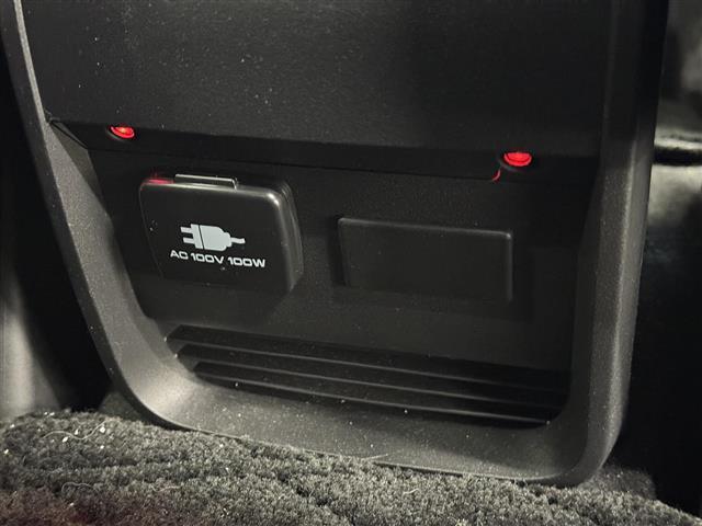 デリカD:5 P エクステリアパッケージ/10.1インチナビ/マルチアラウンドモニター/ETC/電動サイドステップ/ブラインドスポットモニター/衝突被害軽減ブレーキ/レーダークルコン/100V電源/両側パワスラ(33枚目)