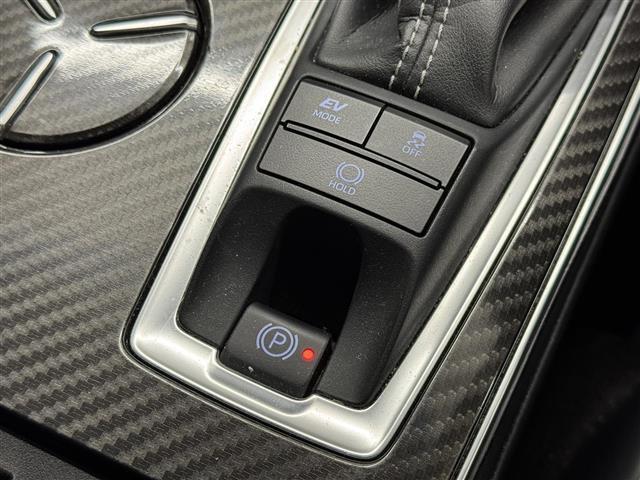 クラウンハイブリッド RSアドバンス OP16スピーカー/8型ナビ/パノラミックビュー/ドラレコ/ETC/本革シート/ブラインドスポットモニター/プリクラッシュセーフティ/パーキングサポートブレーキ/パワーシート/冷暖シート/カラーHUD(13枚目)