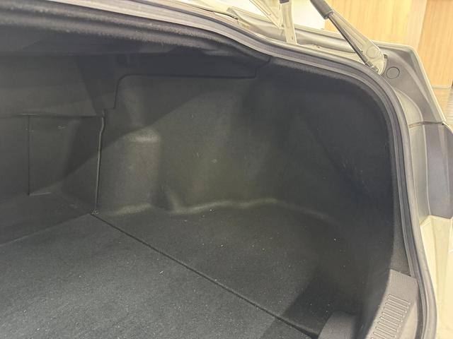 クラウンハイブリッド RSアドバンス OP16スピーカー/8型ナビ/パノラミックビュー/ドラレコ/ETC/本革シート/ブラインドスポットモニター/プリクラッシュセーフティ/パーキングサポートブレーキ/パワーシート/冷暖シート/カラーHUD(52枚目)