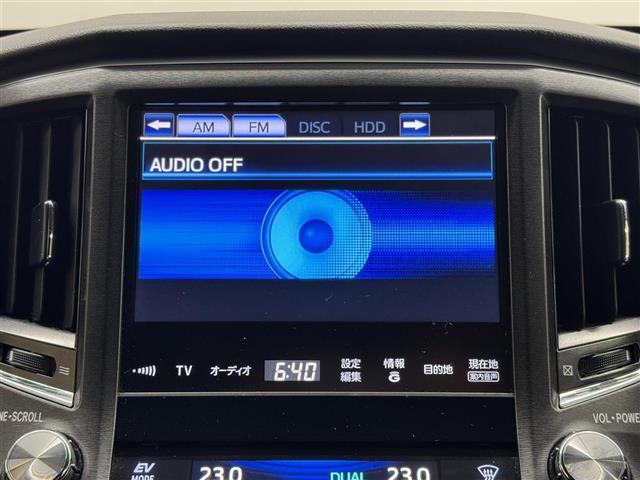 クラウンハイブリッド アスリートS 純正8インチマルチナビ/バックカメラ/ビルトインETC/クルーズコントロール/パワーシート/シートヒーター/ステアリングヒーター/オートライト/HIDヘッドライト/デュアルオートエアコン/スマートキー(4枚目)