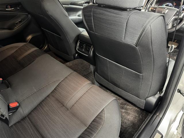 クラウンハイブリッド アスリートS 純正8インチマルチナビ/バックカメラ/ビルトインETC/クルーズコントロール/パワーシート/シートヒーター/ステアリングヒーター/オートライト/HIDヘッドライト/デュアルオートエアコン/スマートキー(36枚目)