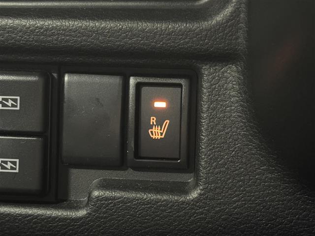 ワゴンRスマイル ハイブリッドS 両側パワースライドドア/8インチナビ/全方位モニター/ETC/2トーンルーフ/デュアルカメラブレーキサポート/車線逸脱警報機能/リヤパーキングセンサー/LEDヘッドライト/オートライト/シートヒーター(10枚目)