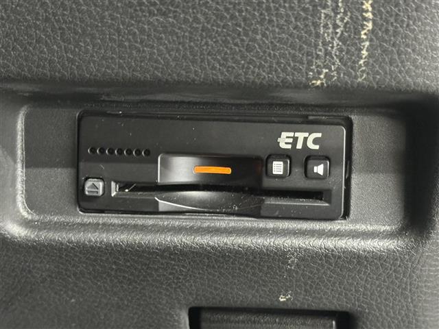 ワゴンRスマイル ハイブリッドS 両側パワースライドドア/8インチナビ/全方位モニター/ETC/2トーンルーフ/デュアルカメラブレーキサポート/車線逸脱警報機能/リヤパーキングセンサー/LEDヘッドライト/オートライト/シートヒーター(21枚目)