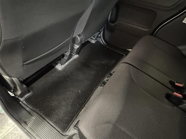 ワゴンRスマイル ハイブリッドS 両側パワースライドドア/8インチナビ/全方位モニター/ETC/2トーンルーフ/デュアルカメラブレーキサポート/車線逸脱警報機能/リヤパーキングセンサー/LEDヘッドライト/オートライト/シートヒーター(31枚目)