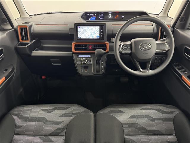 タント ファンクロス 両側パワースライドドア/7インチナビ/パノラマモニター/ルーフレール/スマートアシスト/衝突回避支援ブレーキ/車線逸脱警報機能/標識認識機能/レーンキープコントロール/コーナーセンサー/シートヒーター(2枚目)