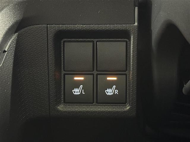 タント ファンクロス 両側パワースライドドア/7インチナビ/パノラマモニター/ルーフレール/スマートアシスト/衝突回避支援ブレーキ/車線逸脱警報機能/標識認識機能/レーンキープコントロール/コーナーセンサー/シートヒーター(8枚目)