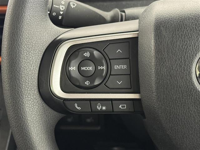 タント ファンクロス 両側パワースライドドア/7インチナビ/パノラマモニター/ルーフレール/スマートアシスト/衝突回避支援ブレーキ/車線逸脱警報機能/標識認識機能/レーンキープコントロール/コーナーセンサー/シートヒーター(14枚目)