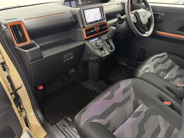 タント ファンクロス 両側パワースライドドア/7インチナビ/パノラマモニター/ルーフレール/スマートアシスト/衝突回避支援ブレーキ/車線逸脱警報機能/標識認識機能/レーンキープコントロール/コーナーセンサー/シートヒーター(26枚目)