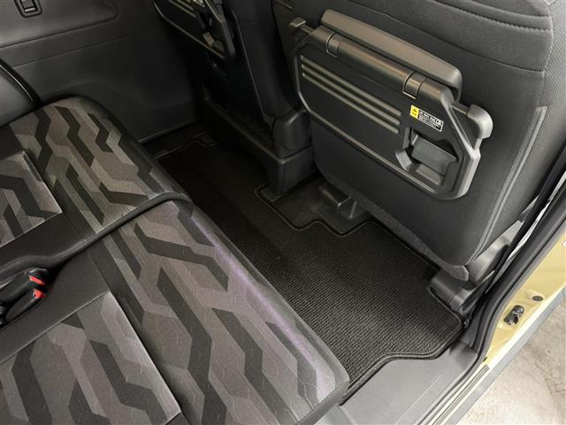 タント ファンクロス 両側パワースライドドア/7インチナビ/パノラマモニター/ルーフレール/スマートアシスト/衝突回避支援ブレーキ/車線逸脱警報機能/標識認識機能/レーンキープコントロール/コーナーセンサー/シートヒーター(28枚目)