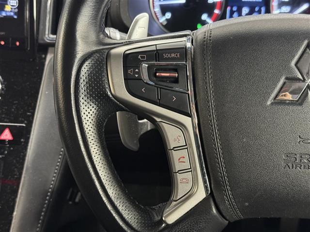 デリカD:5 P 後席モニター/10インチナビ/マルチアラウンドモニター/ドラレコ/ETC/後側方車両検知警報システム/衝突被害軽減ブレーキ/レーダークルコン/LED/オートハイビーム/パワーバックドア/シートヒーター(14枚目)