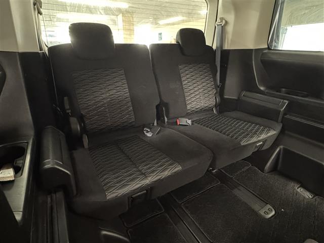 デリカD:5 P 後席モニター/10インチナビ/マルチアラウンドモニター/ドラレコ/ETC/後側方車両検知警報システム/衝突被害軽減ブレーキ/レーダークルコン/LED/オートハイビーム/パワーバックドア/シートヒーター(31枚目)