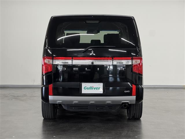 デリカD:5 P 後席モニター/10インチナビ/マルチアラウンドモニター/ドラレコ/ETC/後側方車両検知警報システム/衝突被害軽減ブレーキ/レーダークルコン/LED/オートハイビーム/パワーバックドア/シートヒーター(37枚目)