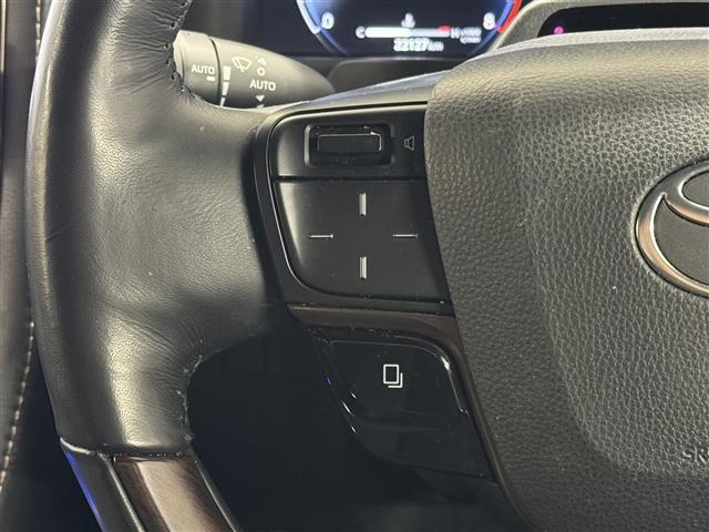 アルファード Z 14インチナビ/パノラミックビュー/ドラレコ/ETC2.0/左右独立ムーンルーフ/黒革シート/ブラインドスポットモニター/2列目冷暖シート/パワーシート/プリクラッシュセーフティ/パワーバックドア(14枚目)