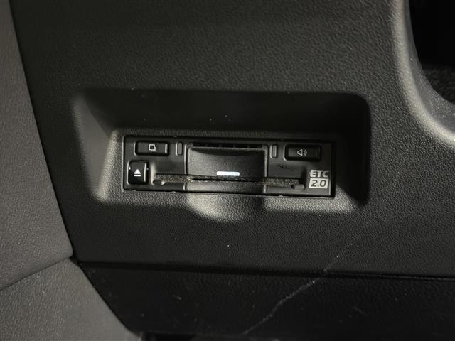 アルファード Z 14インチナビ/パノラミックビュー/ドラレコ/ETC2.0/左右独立ムーンルーフ/黒革シート/ブラインドスポットモニター/2列目冷暖シート/パワーシート/プリクラッシュセーフティ/パワーバックドア(19枚目)